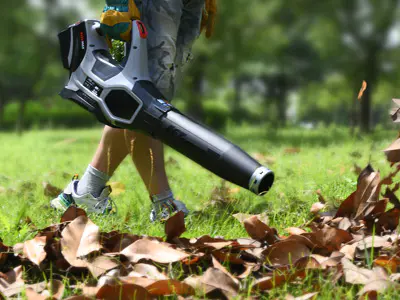 Garden power tools